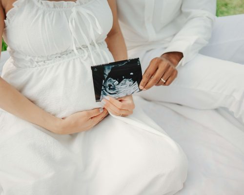 quand faire une s&eacute;ance photo grossesse